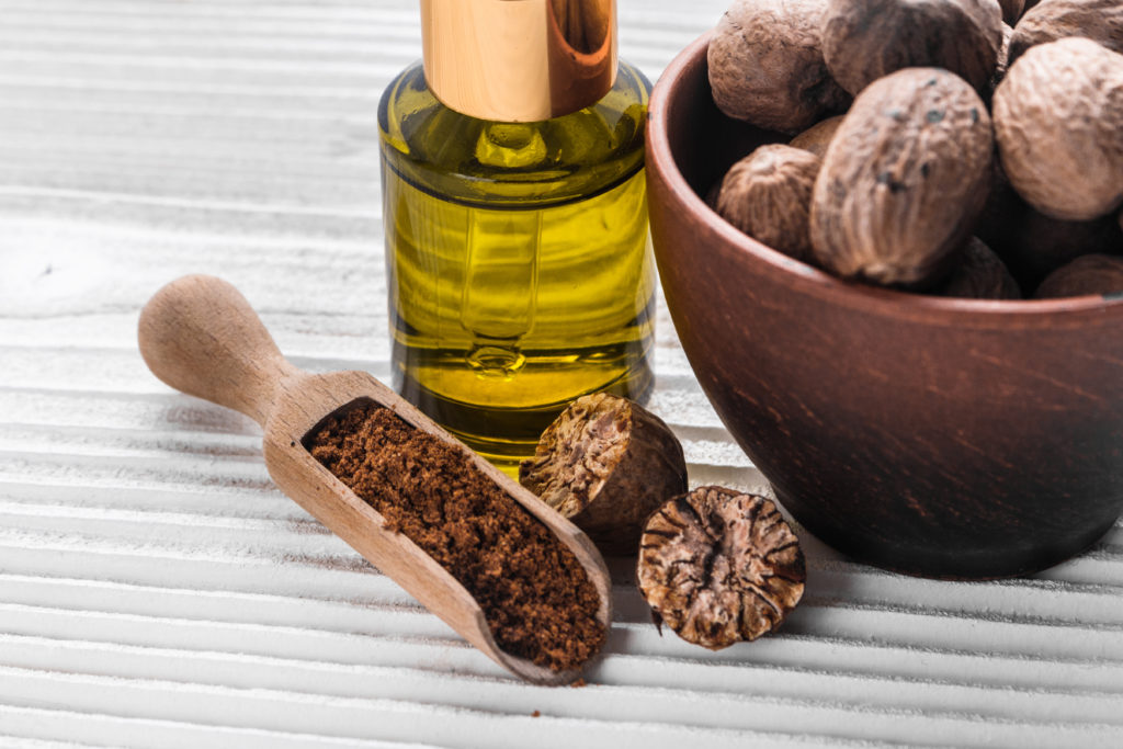 Nutmeg Essential Oils For Joint Pain Relief